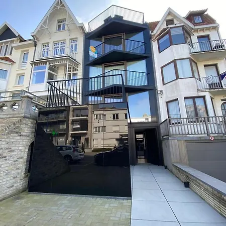 Coxy Penthouse 公寓 *
